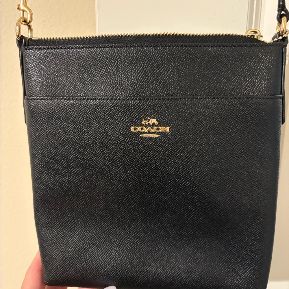 Kitt Coach Black Crossbody Bag